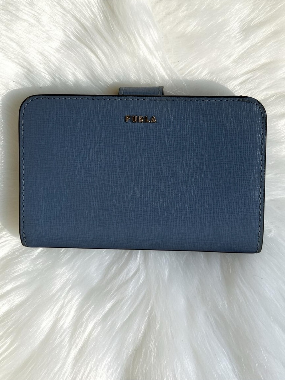 Furla Zip Around‎ Wallet Saffiano Leather Blue Bifold Card Case